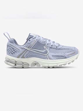 Nike Women’s Sneaker New in Box